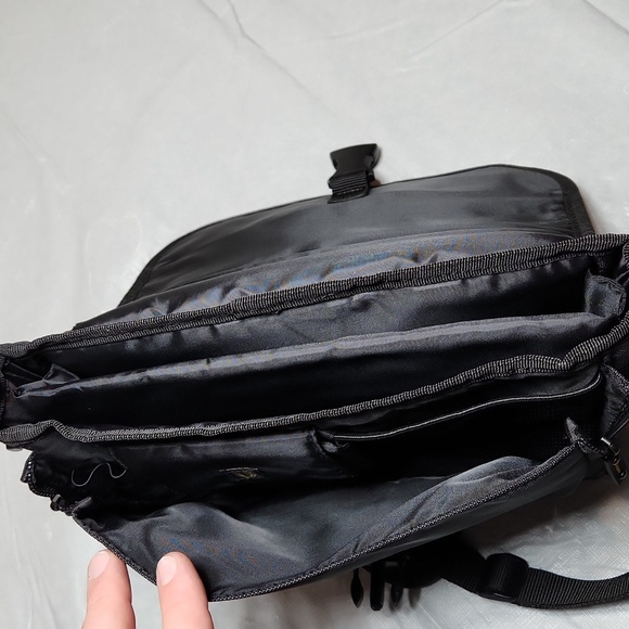 Targus 10.5" Tablet bag - Picture 6 of 7